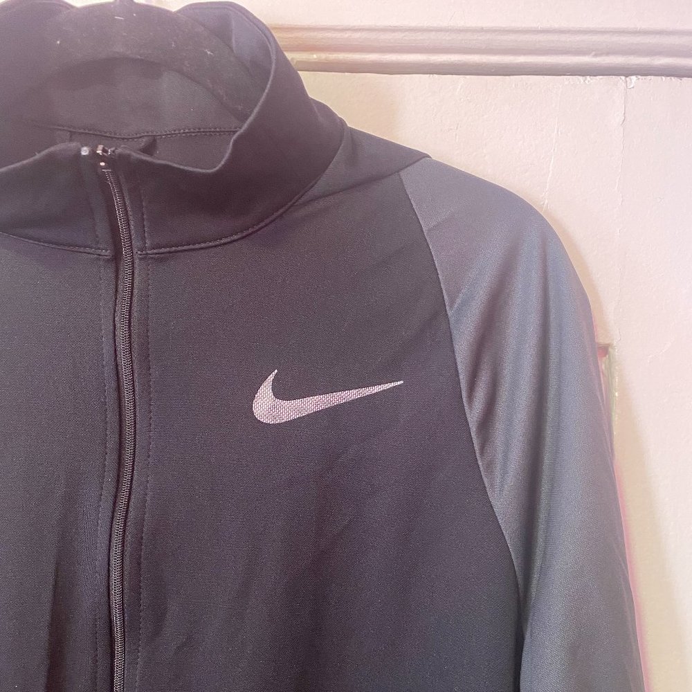 NIKE Men's Dri-FIT Versatile Jacket